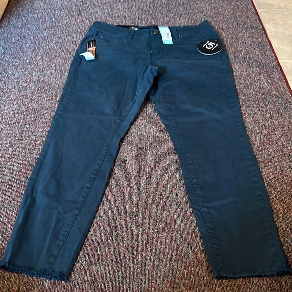 NWT one5one real skinny jeans 10